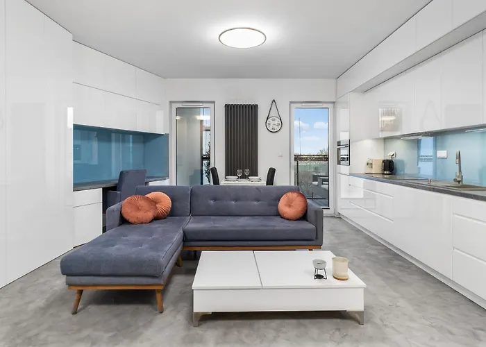 Nice To Host You Apartament Przy Stadionie Narodowym Apartment