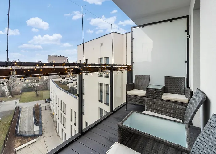 Nice To Host You Apartament Przy Stadionie Narodowym Apartment